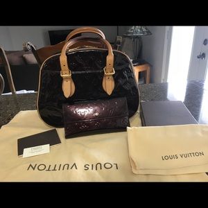 (Sold)Authentic lv Summit handbag in Amarante